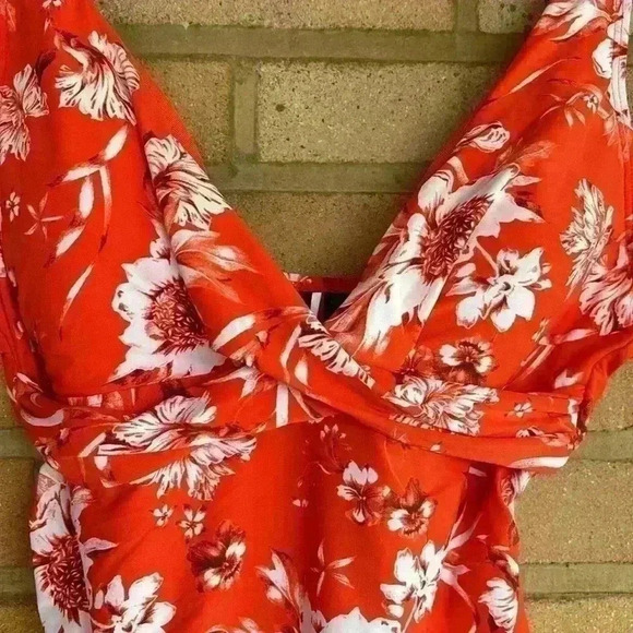 NipTuck Swim one piece floral light padded swimsuit - Picture 2 of 6